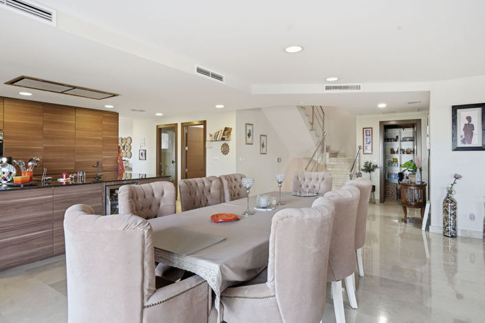 Image No.4-6 Bed Bungalow for sale