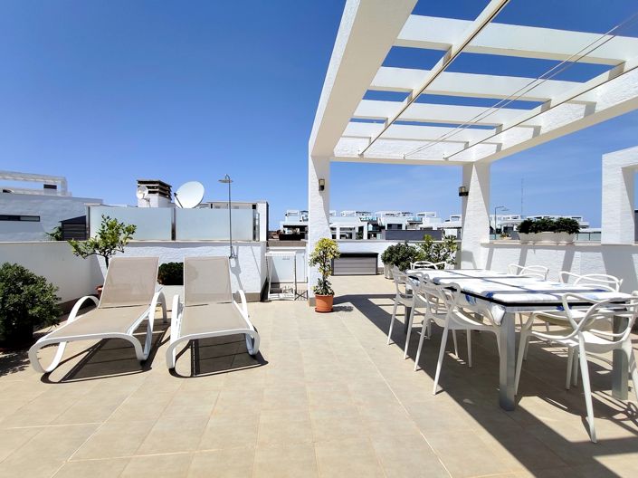 Image No.25-3 Bed Penthouse for sale