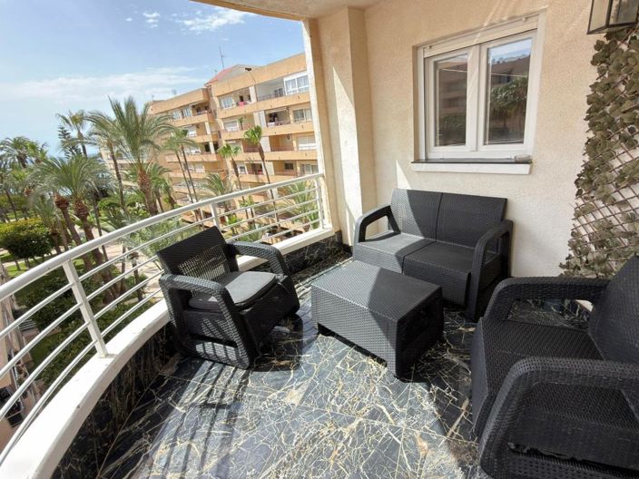 Image No.3-Appartement de 2 chambres à vendre à Torrevieja