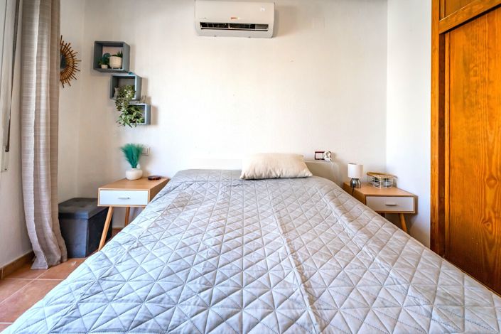Image No.26-3 Bed House for sale