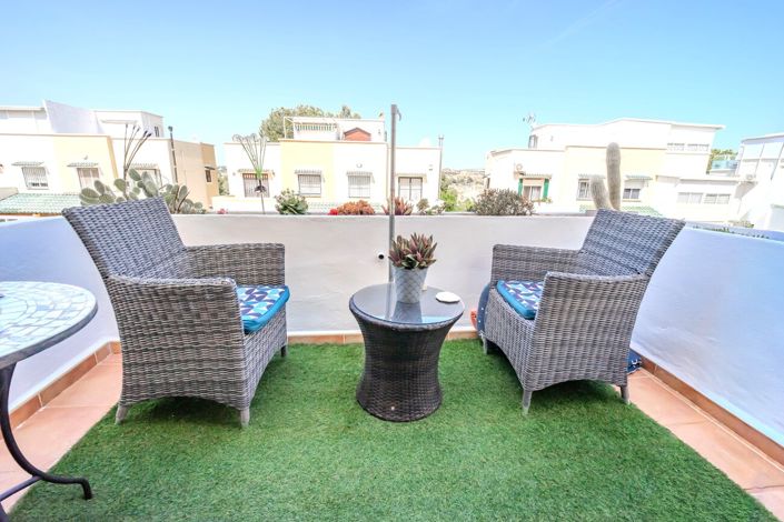 Image No.28-3 Bed House for sale