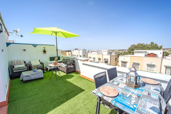 Image No.38-3 Bed House for sale
