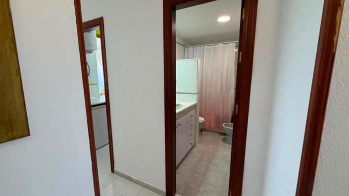 Image No.10-1 Bed Apartment for sale