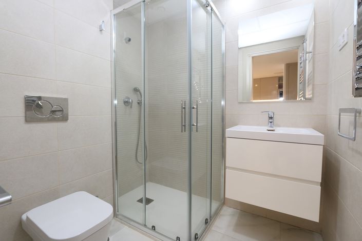 Image No.25-2 Bed House for sale