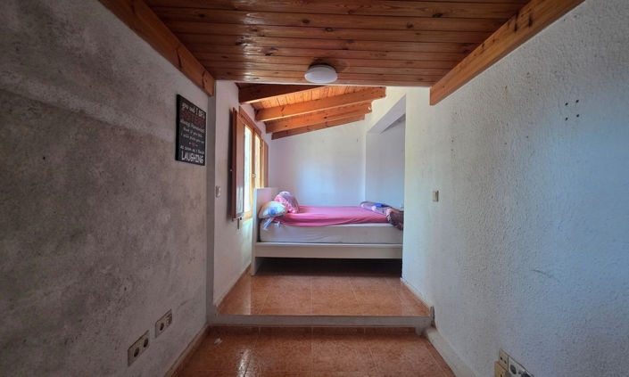 Image No.15-2 Bed House for sale