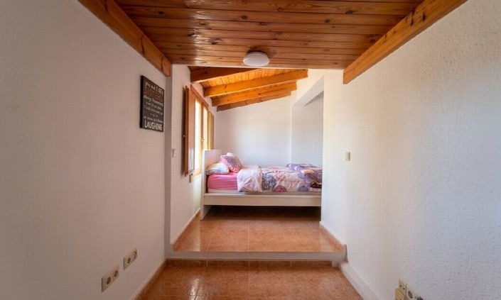 Image No.14-2 Bed Villa for sale