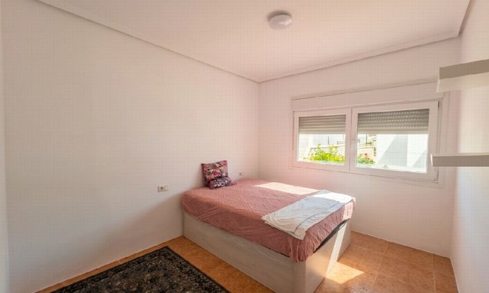 Image No.20-2 Bed Villa for sale