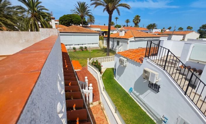 Image No.24-2 Bed Villa for sale