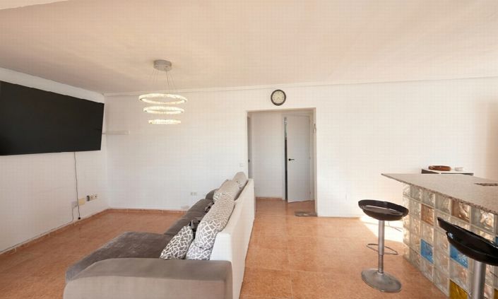 Image No.10-2 Bed Villa for sale
