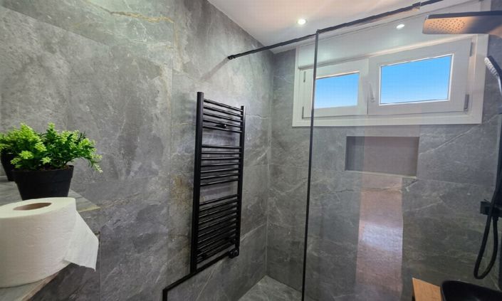 Image No.21-2 Bed Villa for sale