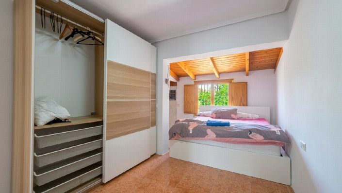 Image No.18-2 Bed Villa for sale