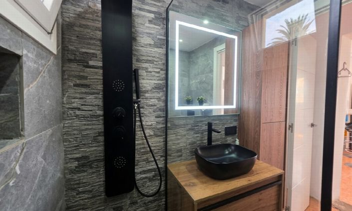 Image No.22-2 Bed Villa for sale