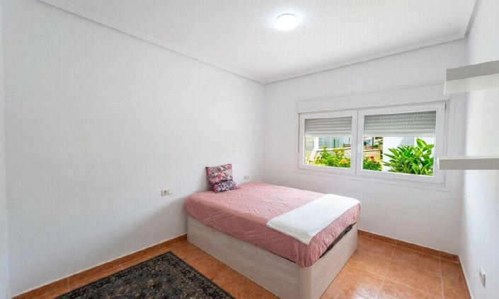 Image No.24-2 Bed Villa for sale