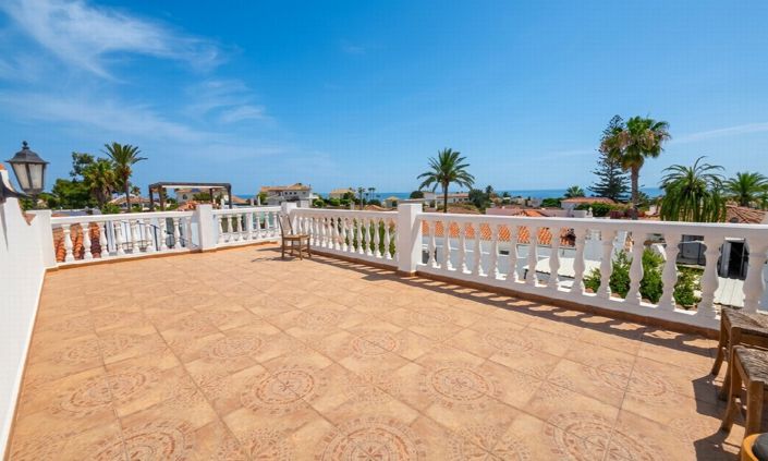 Image No.27-2 Bed Villa for sale