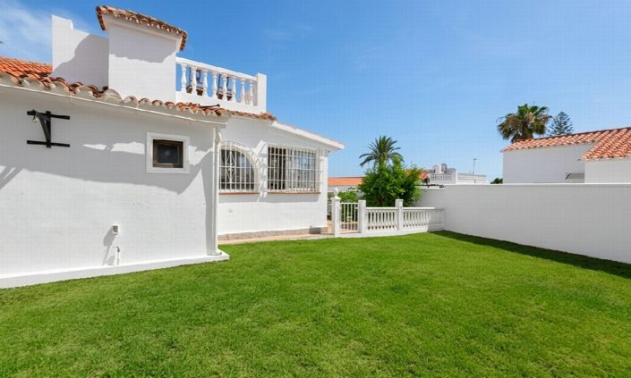 Image No.31-2 Bed Villa for sale