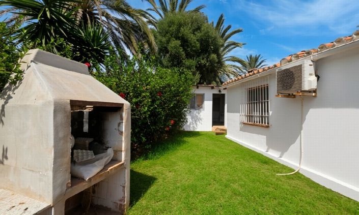 Image No.35-2 Bed Villa for sale
