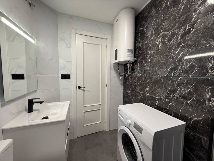 Image No.21-2 Bed Apartment for sale