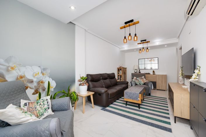 Image No.4-2 Bed Townhouse for sale