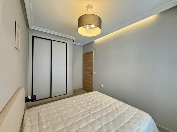 Image No.18-2 Bed Apartment for sale