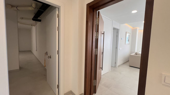 Image No.14-3 Bed Apartment for sale