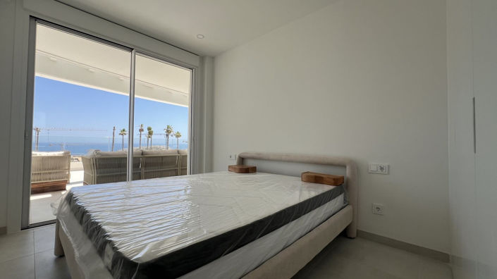 Image No.22-3 Bed Apartment for sale