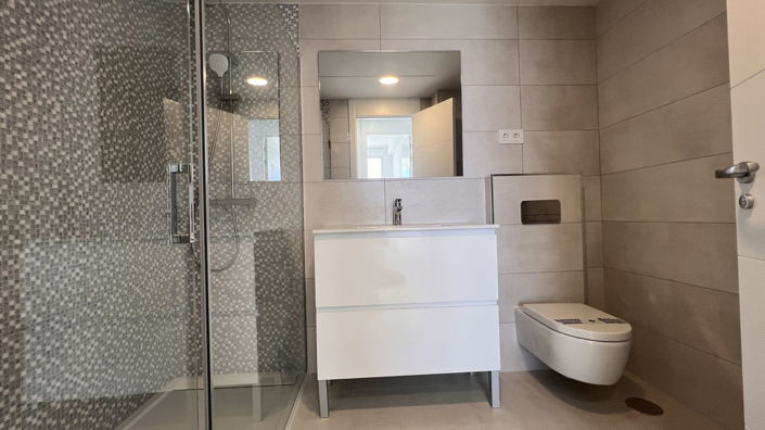 Image No.24-3 Bed Apartment for sale