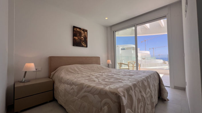 Image No.28-3 Bed Apartment for sale