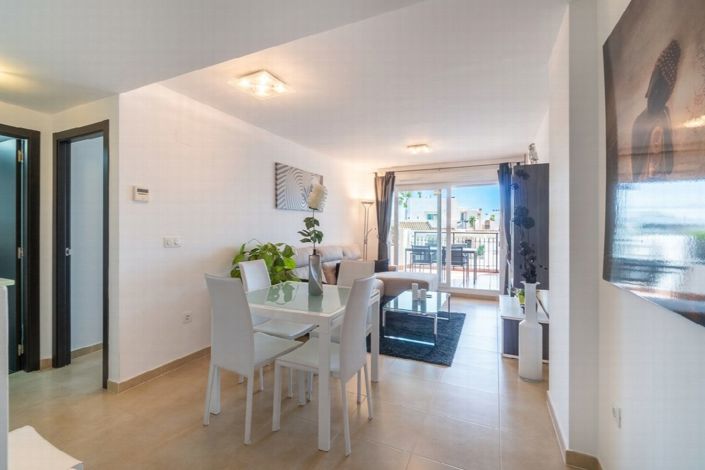 Image No.11-2 Bed Property for sale