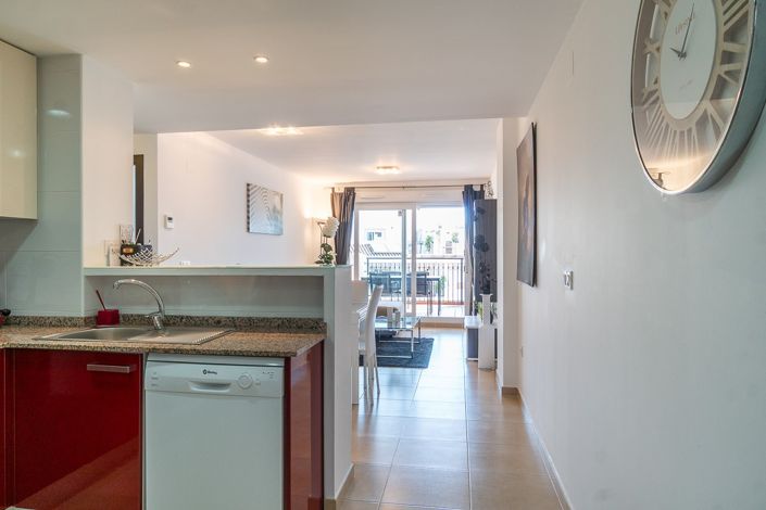 Image No.5-2 Bed Property for sale