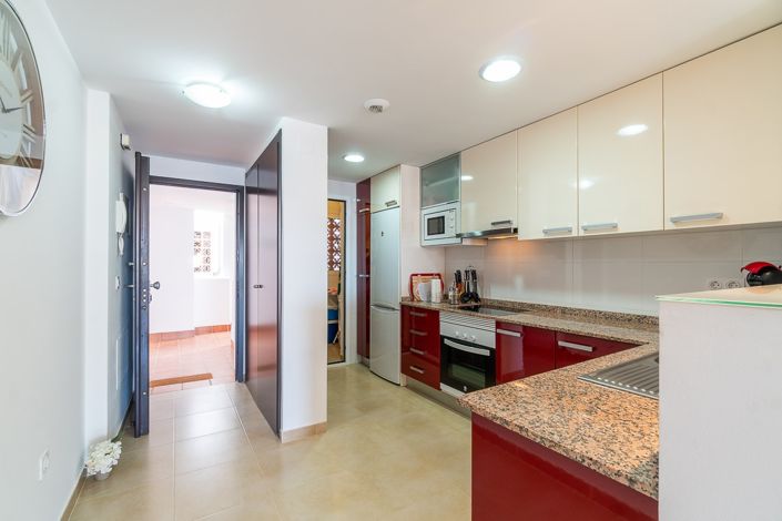 Image No.8-2 Bed Property for sale