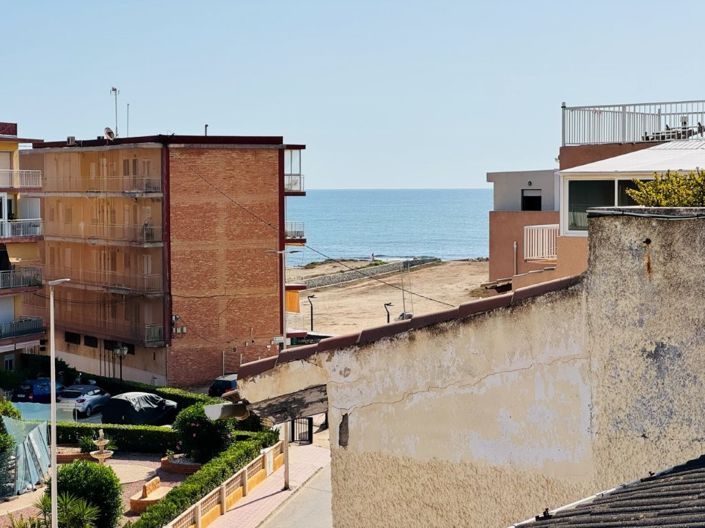 Image No.20-3 Bed Apartment for sale