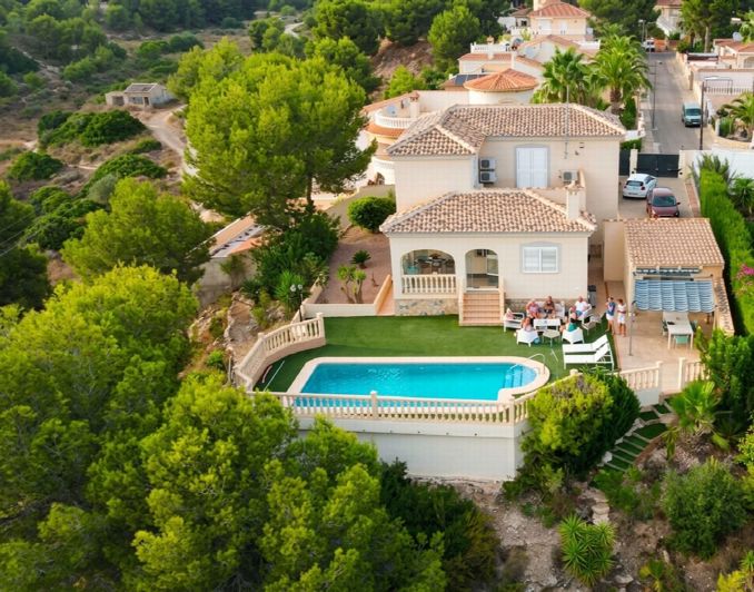 Image No.2-3 Bed Property for sale