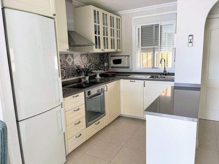 Image No.13-2 Bed Apartment for sale