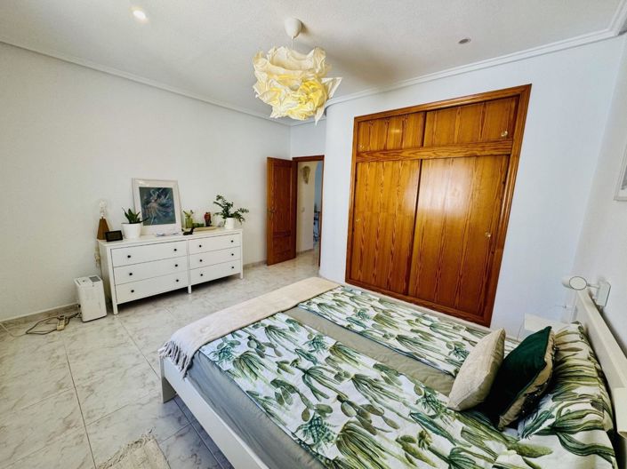 Image No.26-2 Bed Villa for sale