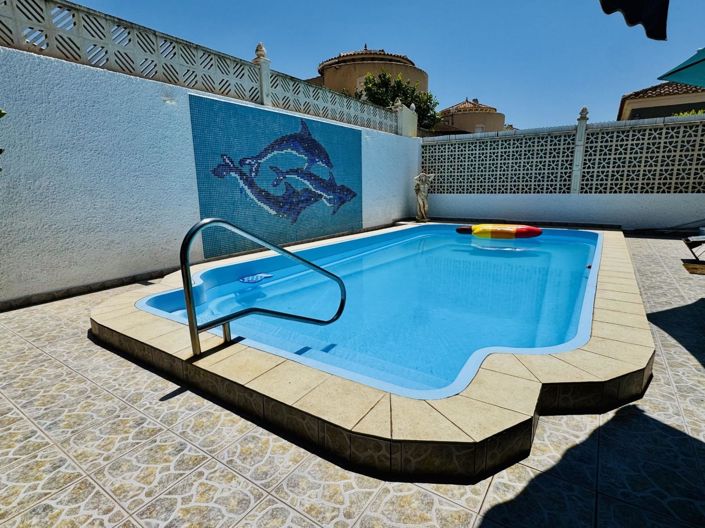 Image No.38-2 Bed Villa for sale