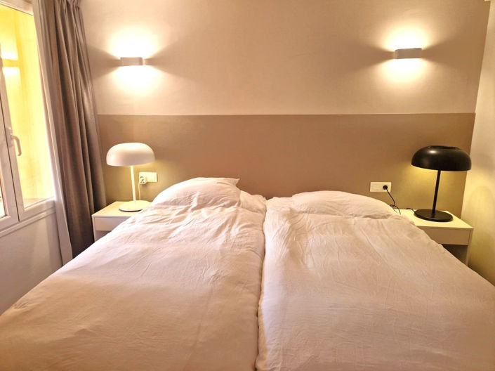 Image No.23-2 Bed Apartment for sale