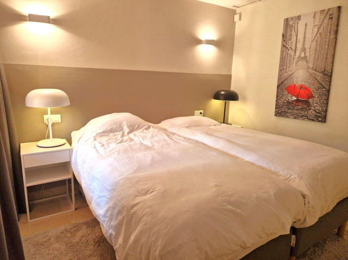 Image No.24-2 Bed Apartment for sale