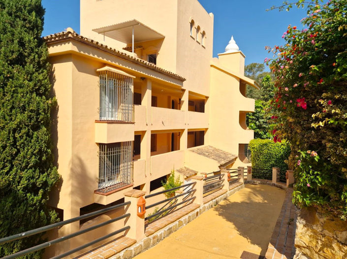 Image No.29-2 Bed Apartment for sale