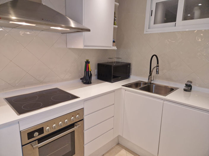 Image No.9-2 Bed Apartment for sale