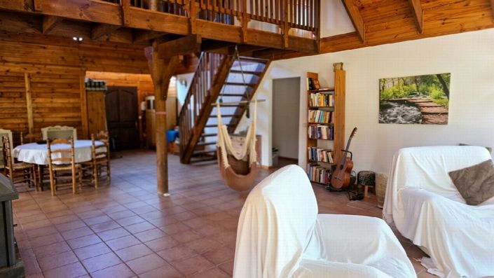 Image No.9-4 Bed Villa for sale