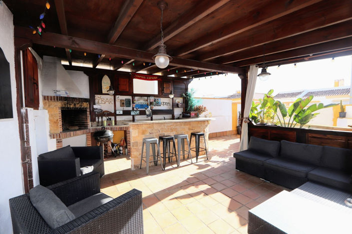 Image No.40-3 Bed House for sale