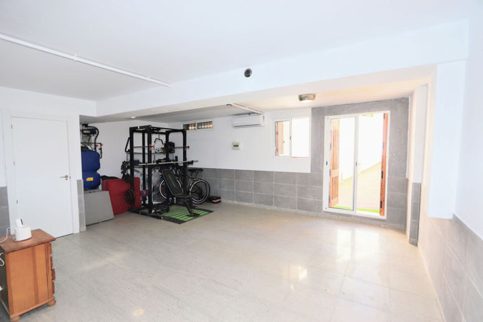 Image No.48-3 Bed House for sale