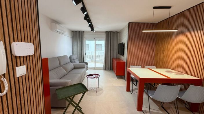 Image No.45-3 Bed Property for sale