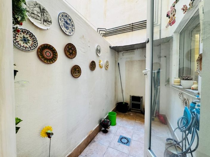 Image No.3-2 Bed House for sale