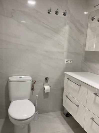 Image No.16-2 Bed Property for sale