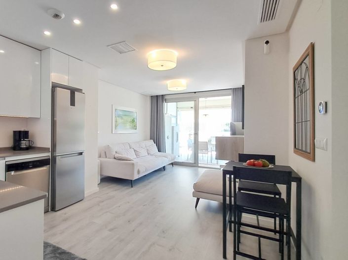 Image No.4-3 Bed House for sale