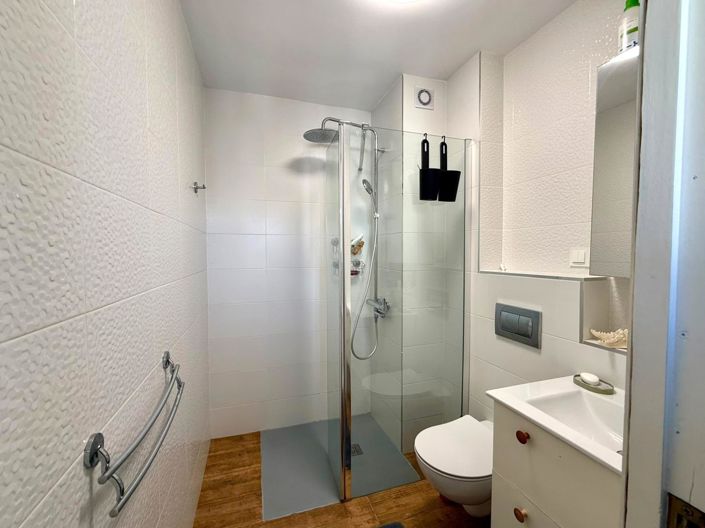 Image No.26-3 Bed Duplex for sale