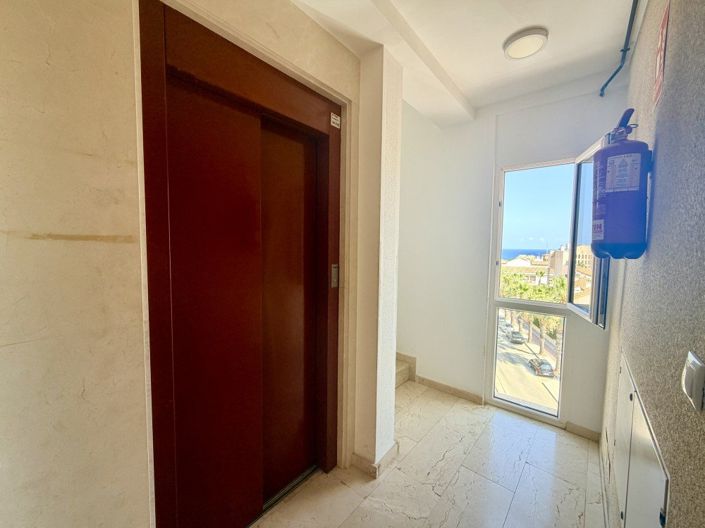 Image No.21-2 Bed Apartment for sale