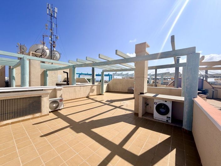 Image No.9-2 Bed Apartment for sale