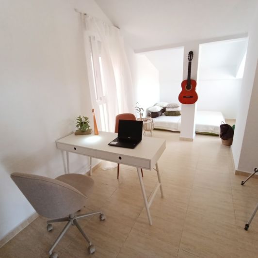 Image No.19-3 Bed Property for sale